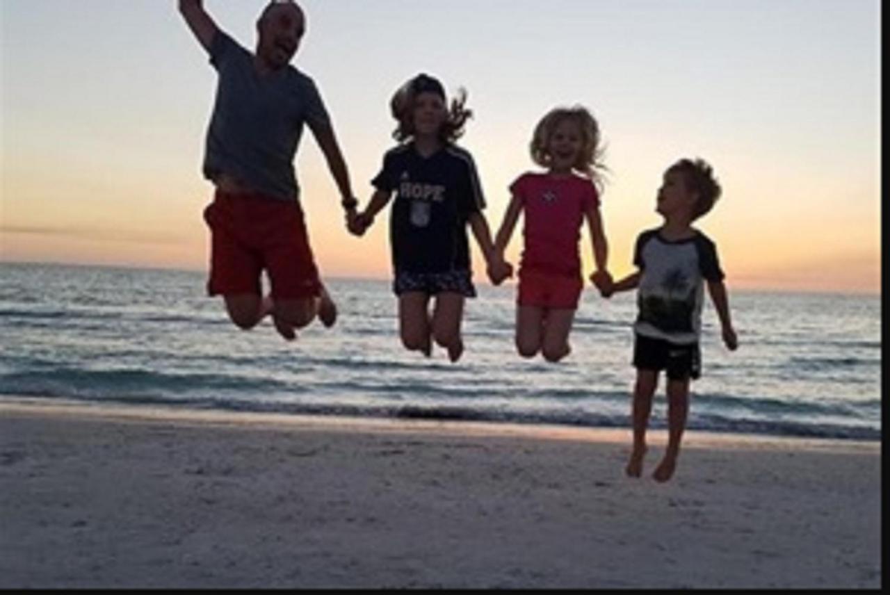 Pag Beachhouse Rentals St. Pete Beach Esterno foto