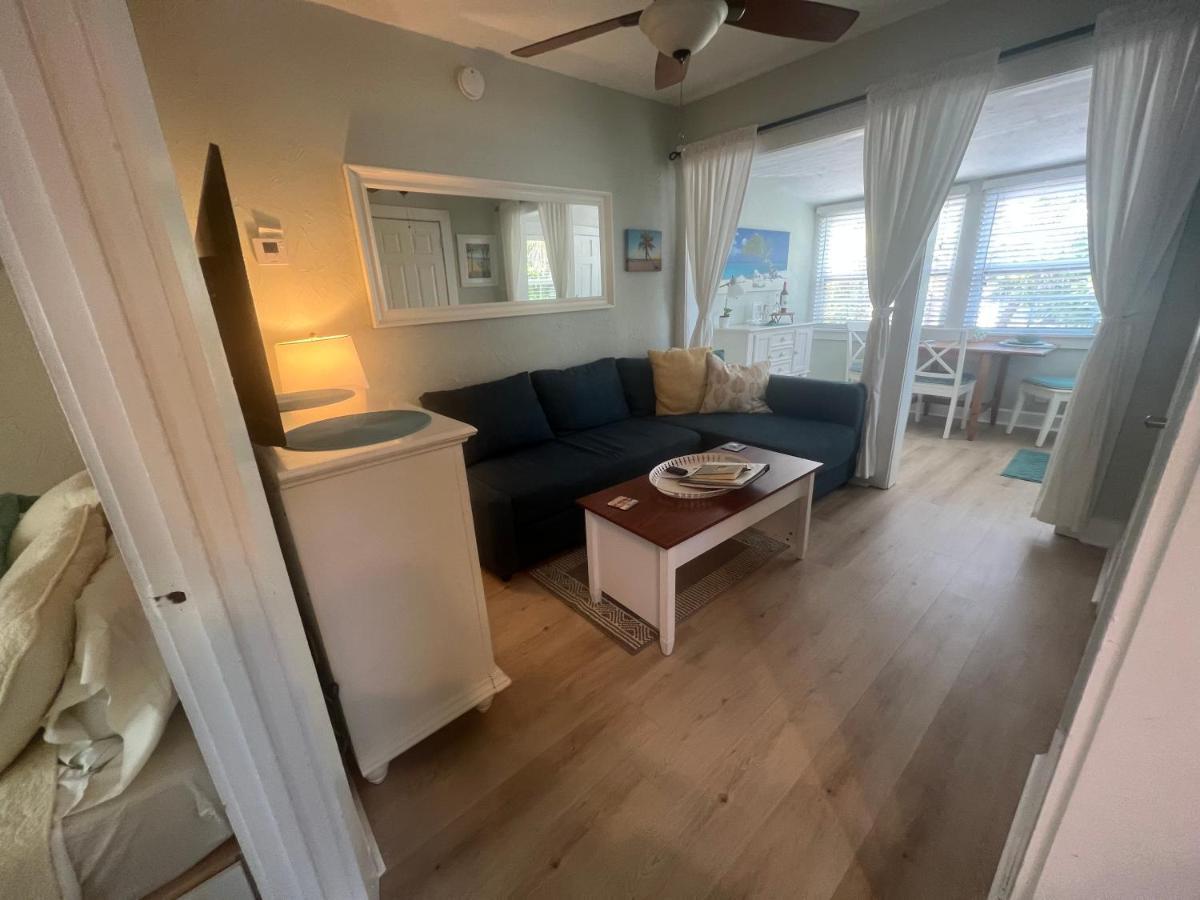 Pag Beachhouse Rentals St. Pete Beach Esterno foto