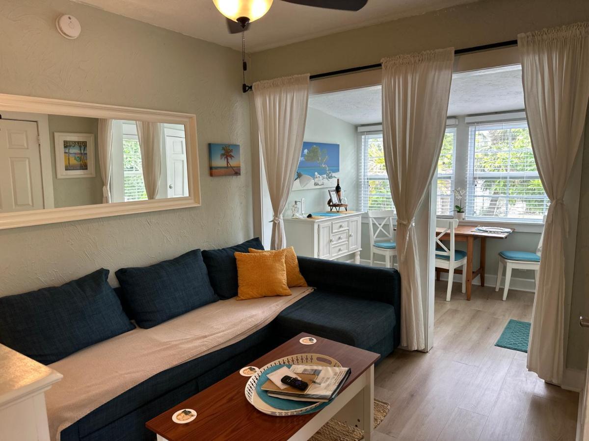 Pag Beachhouse Rentals St. Pete Beach Esterno foto