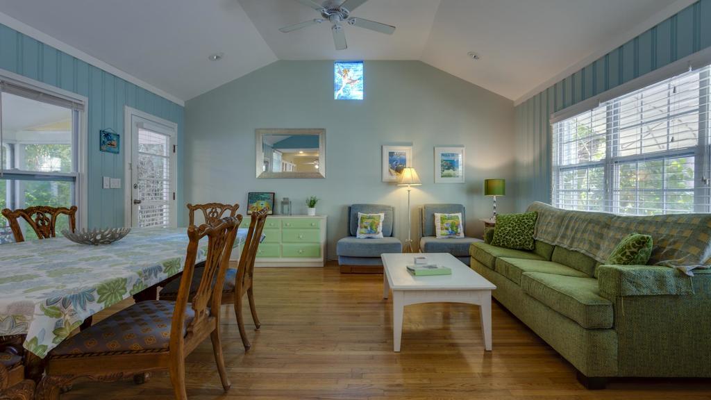 Pag Beachhouse Rentals St. Pete Beach Esterno foto
